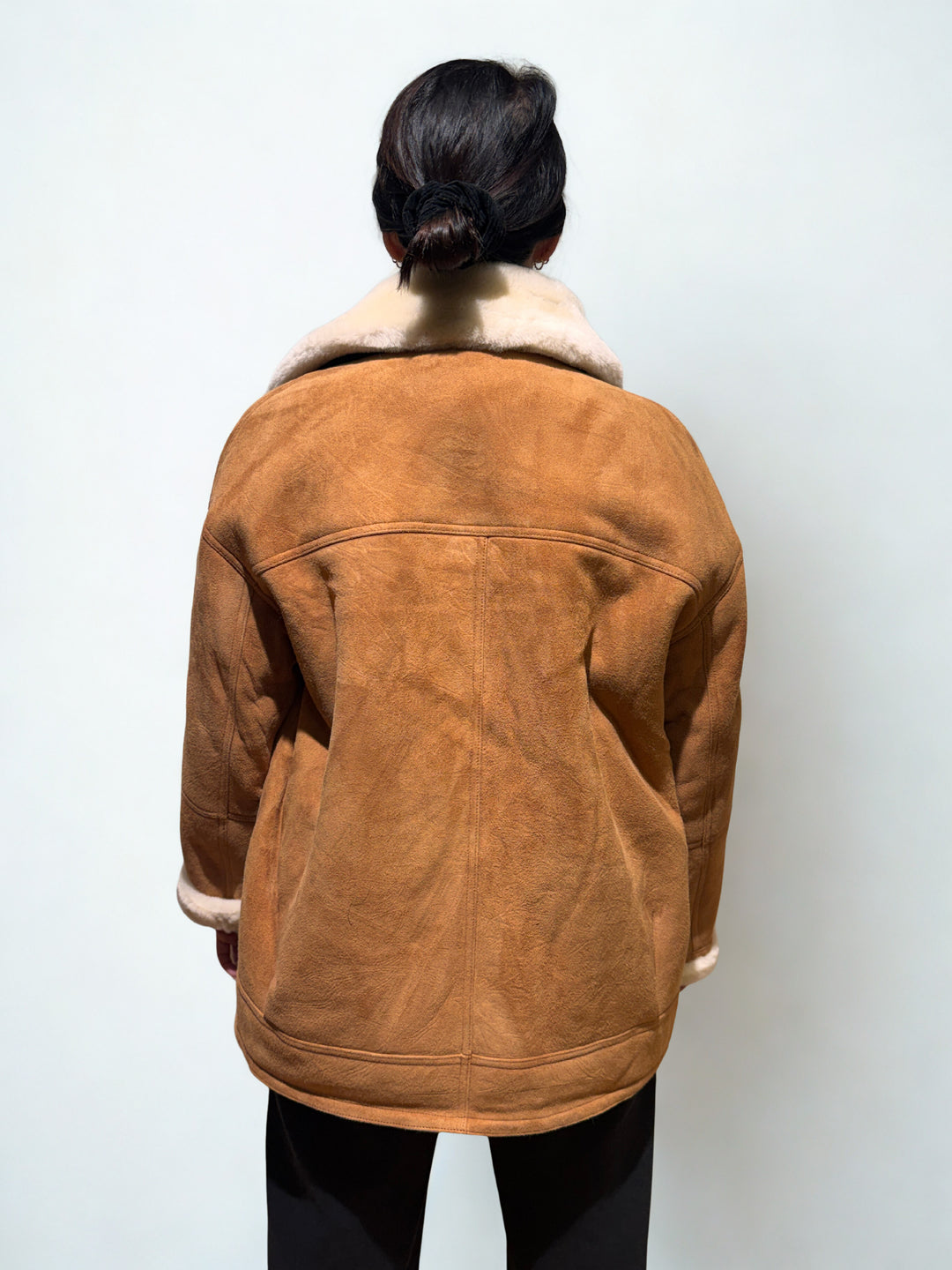 Oversized lammeskinnsjakke